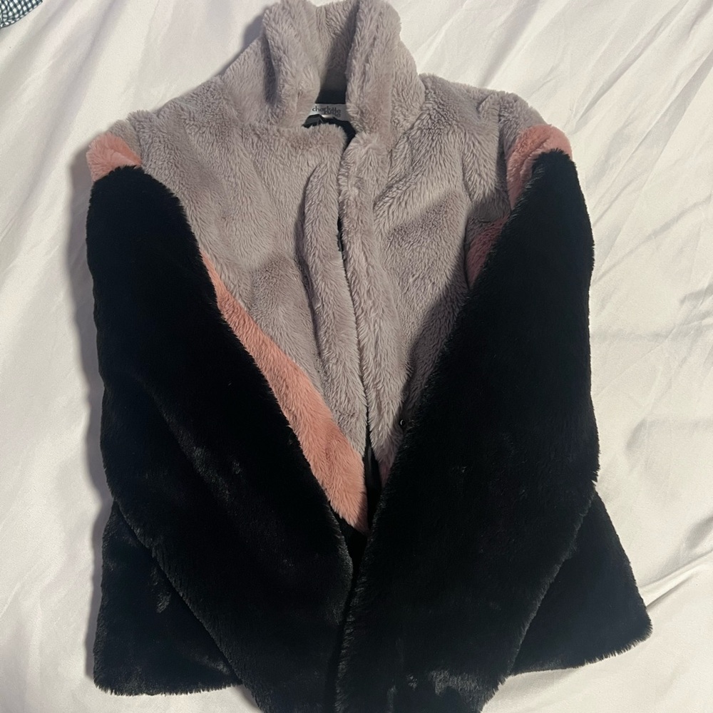 Stylish Women's Faux Fur Jacket - Black, Gray, and Pink